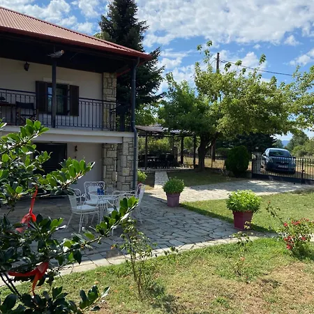 Cosy House, μια ανάσα πριν τη λίμνη Holiday home Kalivia (Thessaly)